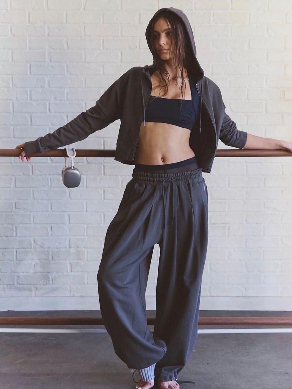 Free people CORE FLOW SET GRAPHITE - Picture 5 of 15